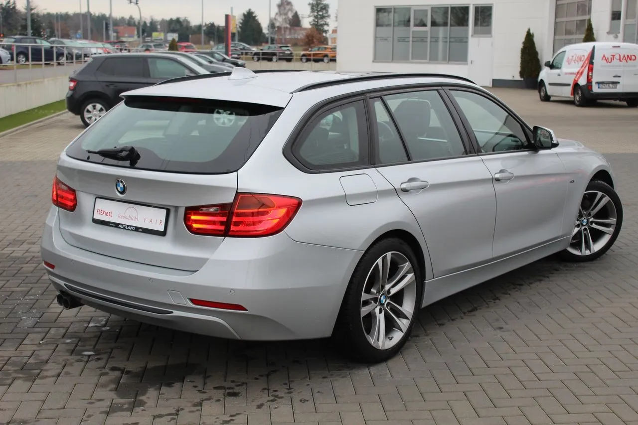 BMW 3er Reihe 330d Sport Line...  Image 4